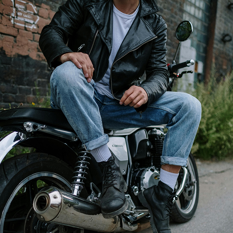 Tiffany cleans leather to restore it to its peak condition